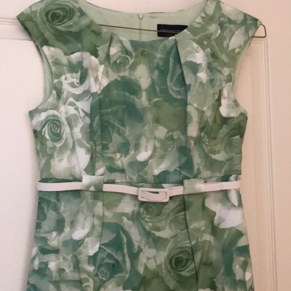 New Connected Apparel Dress - Picture 2 of 6